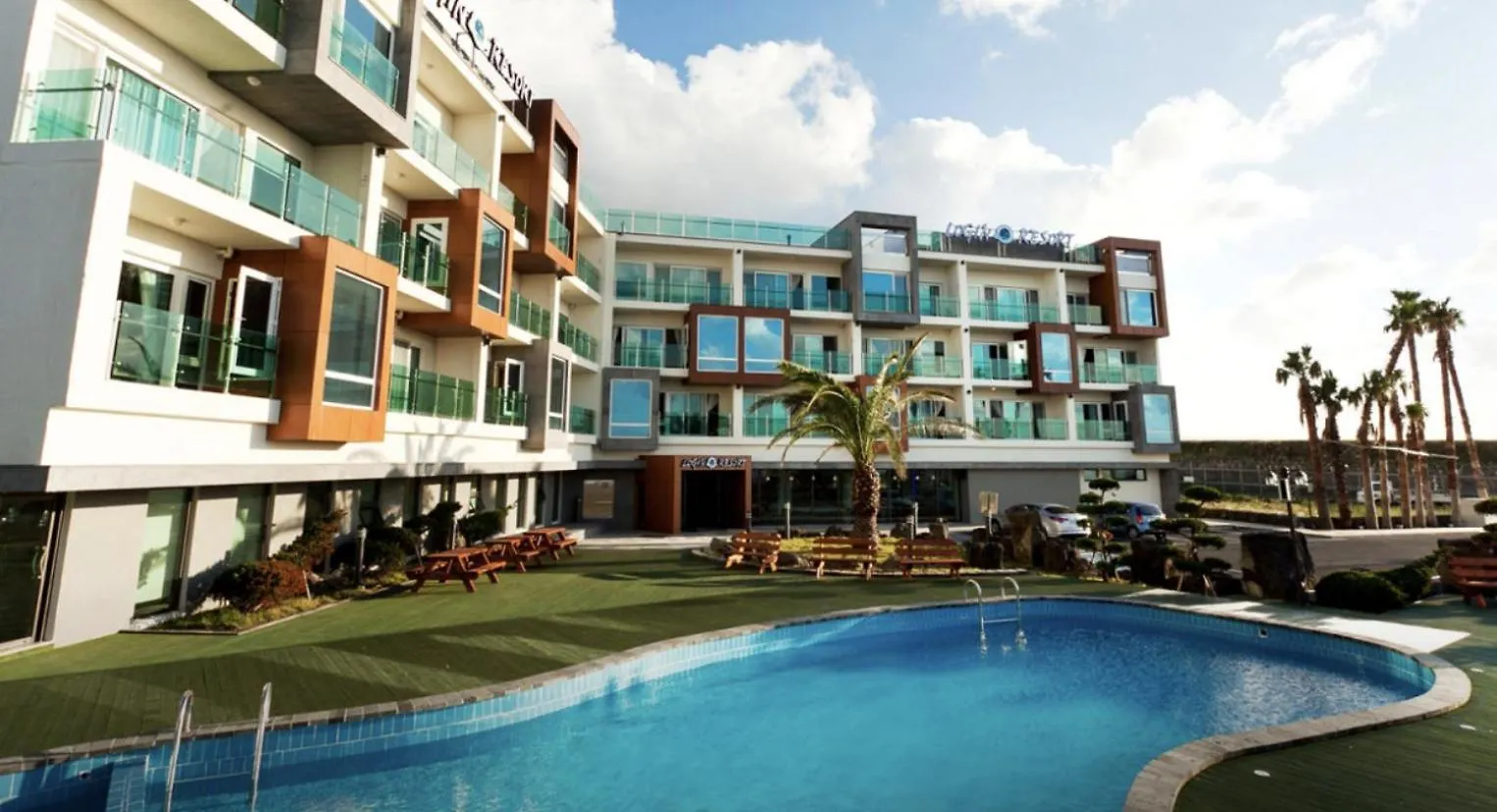 Login Resort 제주